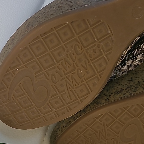 BM Platform Wedges ❤️ - Picture 5 of 8